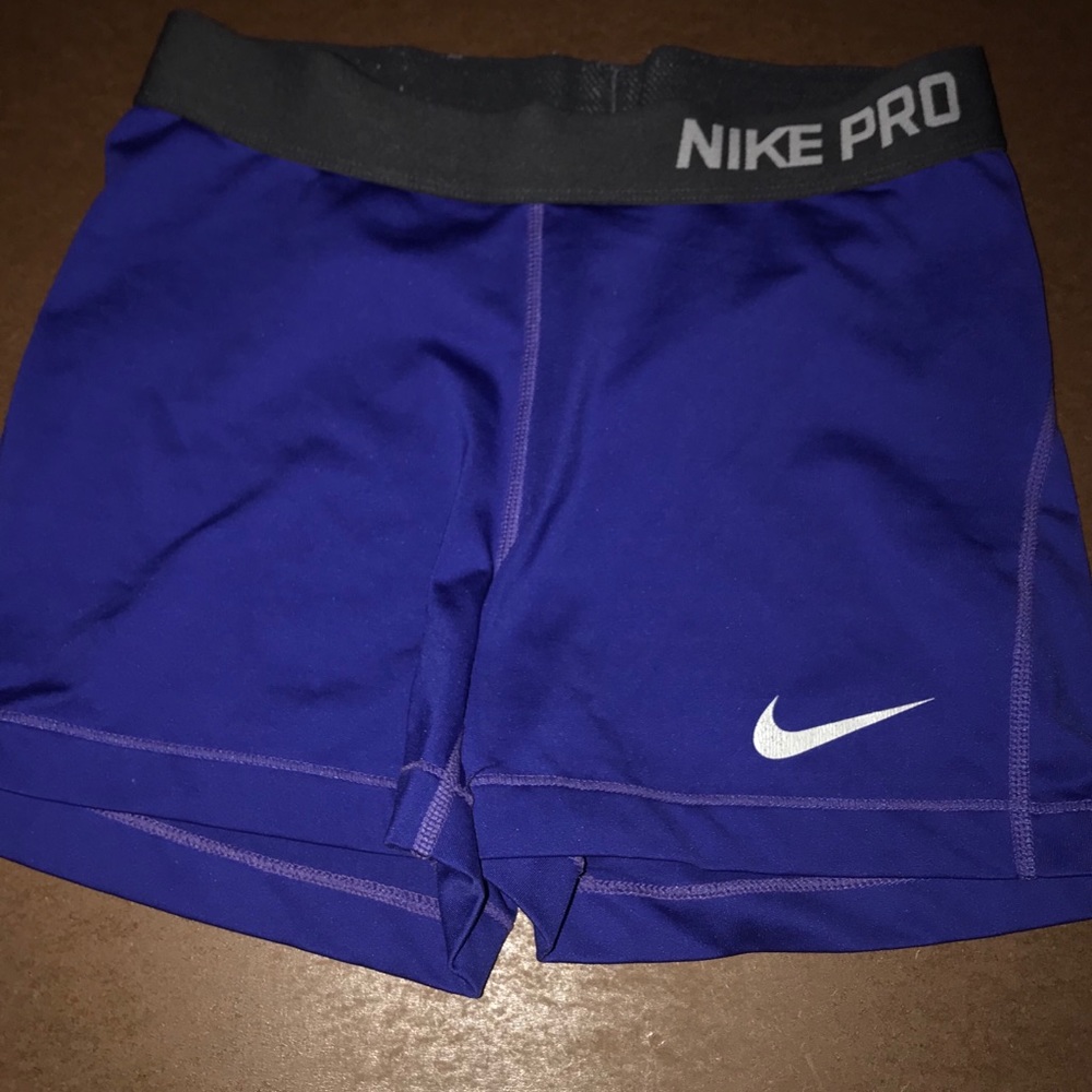 nike pros